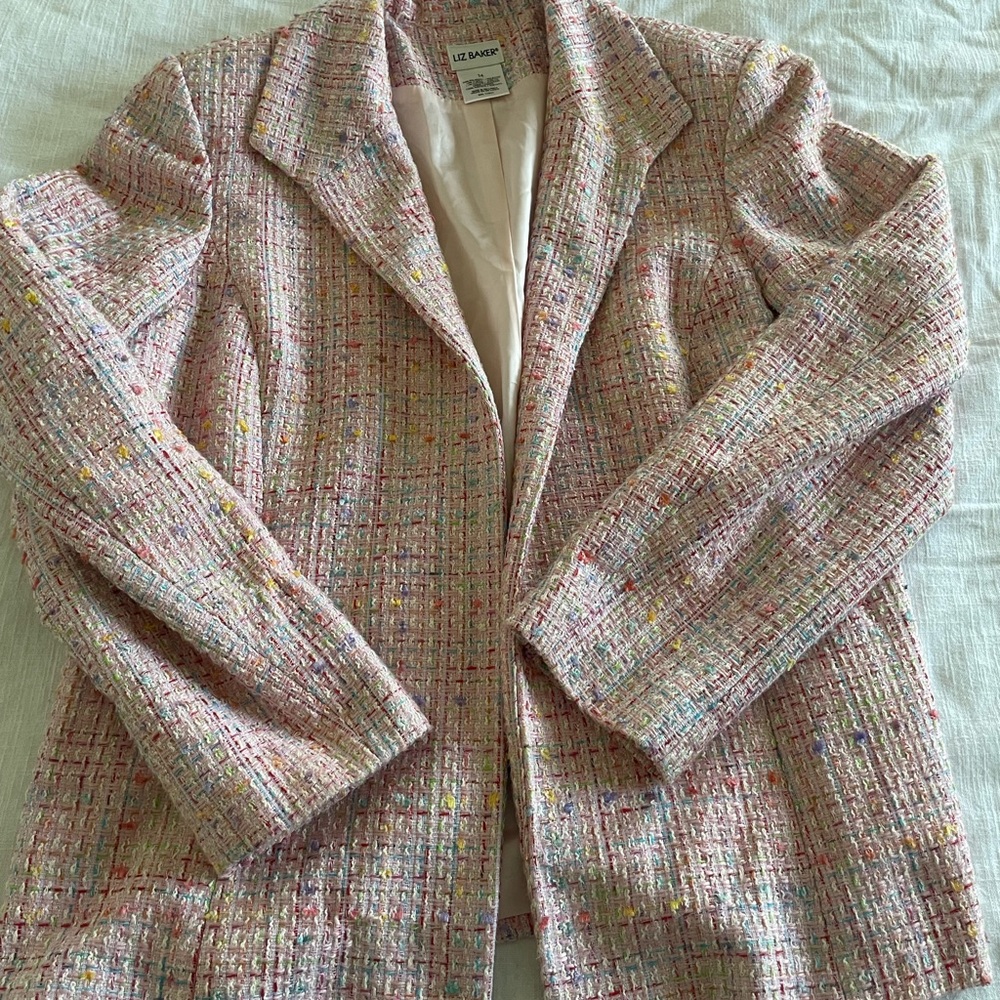 Pink Tweed Blazer - Picture 2 of 4